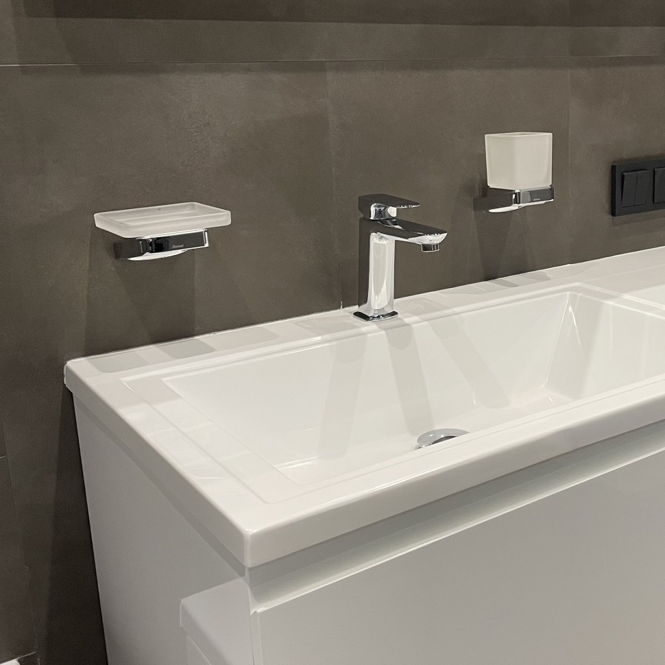 Смеситель для умывальника Paini 09CR205ME Nove