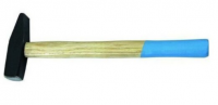 Молоток T4P 600г деревянная ручка 3302006